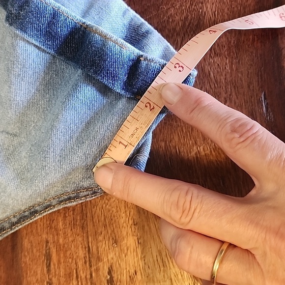 Kiss-me denim shorts. - Picture 10 of 11